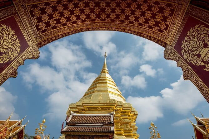 Chiang Mai Doi Suthep Temple and Wat Pha Lat Hike - Doi Suthep and the Naga staircase