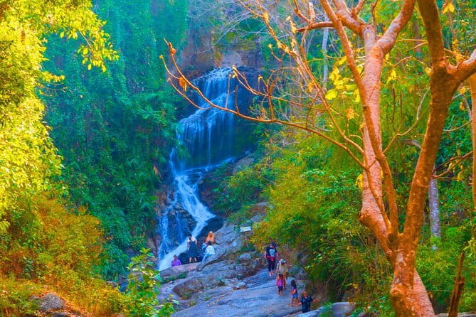 Chiang Mai: Doi Suthep Temple and Waterfall by Songtaew Trio - Wat Phra That Doi Suthep: Chiang Mai’s great finish