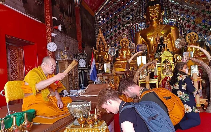 Chiang Mai: Doi Suthep Temple & Hmong Hill Tribe Culture - The guide can shape the whole experience