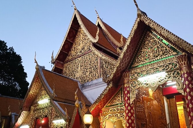 Chiang Mai - Doi Suthep Temple & Wat Pha Lat Hike - The golden stupa and the city below