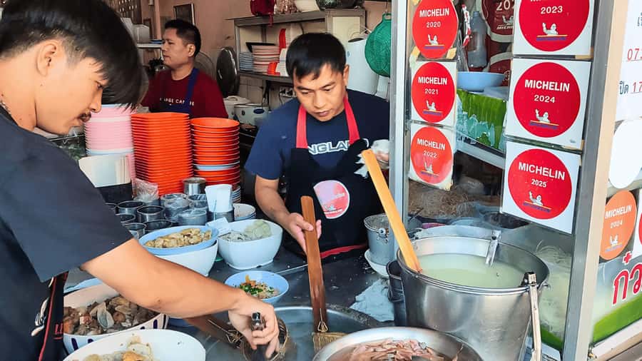 Chiang Mai: Doi Suthep, Wat Pha Lat and Michelin Food Tour - Wat Pha Lat, Chiang Mai’s forest retreat