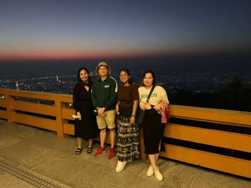 Chiang Mai: Doi Suthep, Wat Umong, and Pha Lat Sunrise Tour - Wat Umong, tunnels, and a quieter kind of history