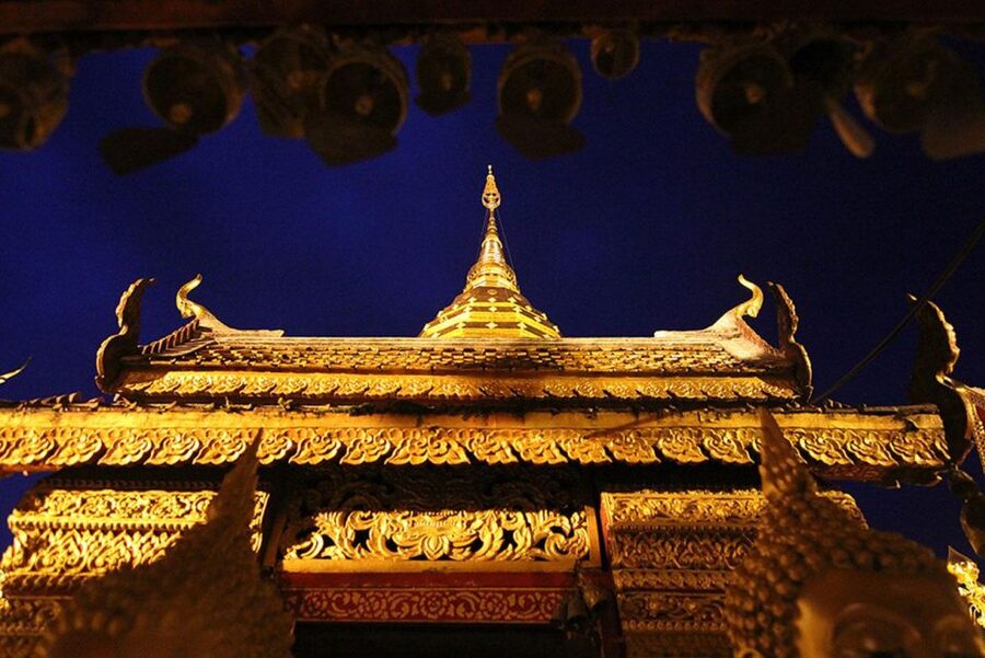 Chiang Mai: Doi Suthep & Wat Umong Twilight Tour with Pickup - Should you book it?