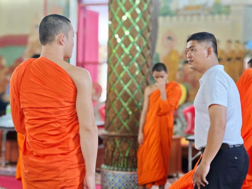 Chiang Mai: Evening Chanting & Meditation - Metta practice and wishes for others