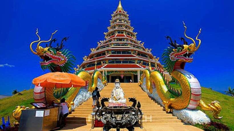 Chiang Mai: Lalita Cafe & White, Blue, Big Buddha Temples - Why the $54 price can make sense