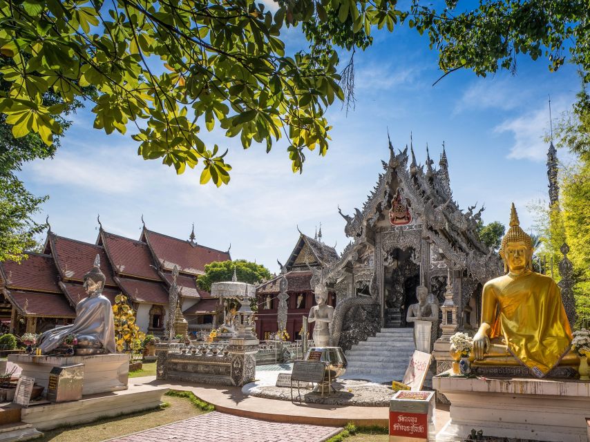 Chiang Mai: Private Tuk Tuk Tour of City Temples With Pickup - Tha Phae Gate and the Old City Edge