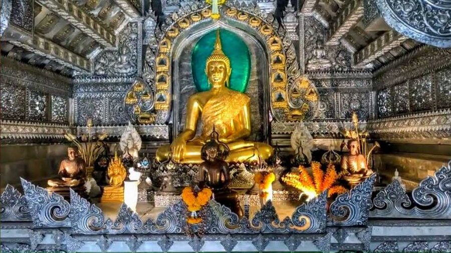 Chiang Mai: Silver Craftwork Temple Tour with Monk Meeting - Who will enjoy this experience most