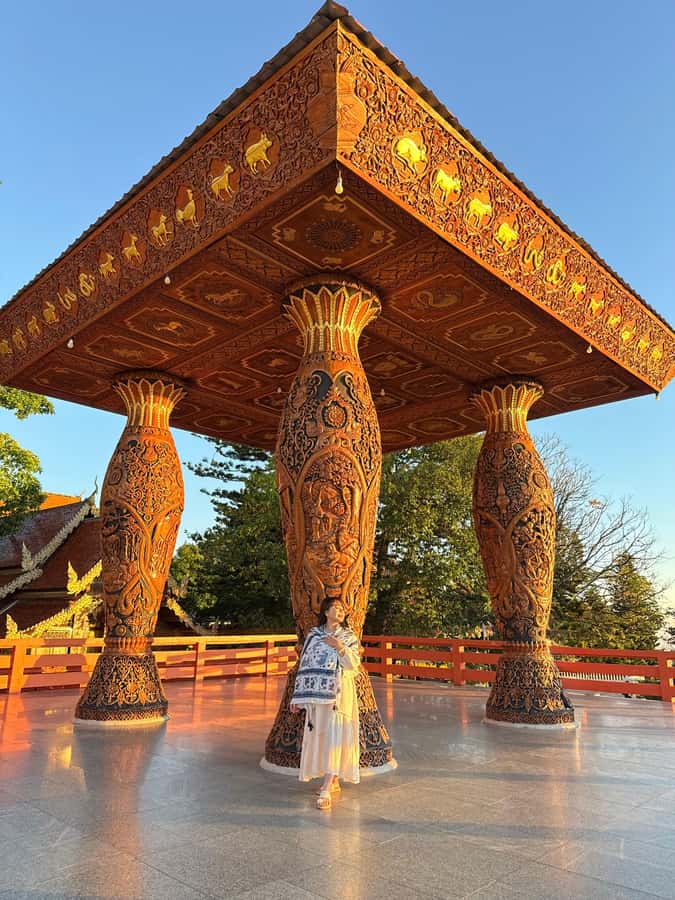 Chiang Mai: Sunrise DoiSuthep | WatPhaLat | iPhoneSnap - Weather, clothing, and practical limits