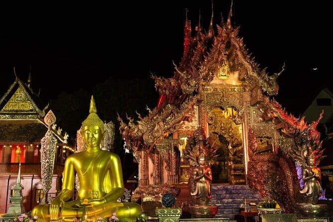 Chiang Mai Temples and Market Tuk Tuk Night Tour - Street food, dessert, and the Night Bazaar finish