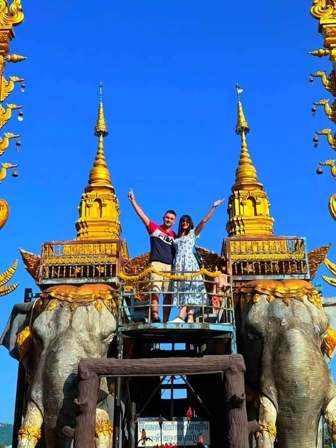 Chiang Rai: 3 Temples and Golden Triangle 1 Day Tour - Blue Temple: a calmer change of pace