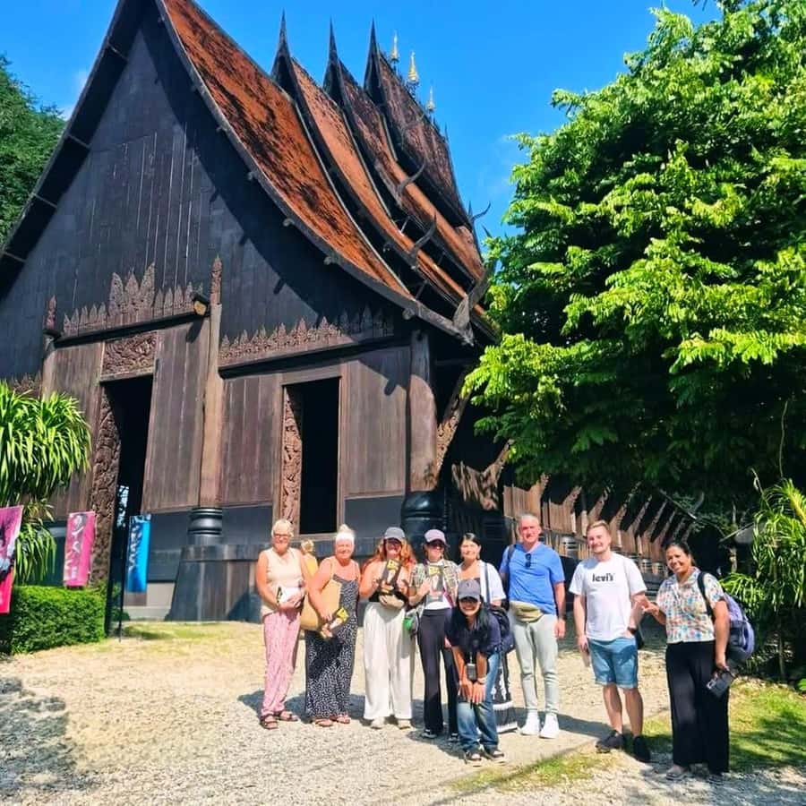 Chiang Rai: 3 Temples and Golden Triangle 1 Day Tour - The Golden Triangle by boat