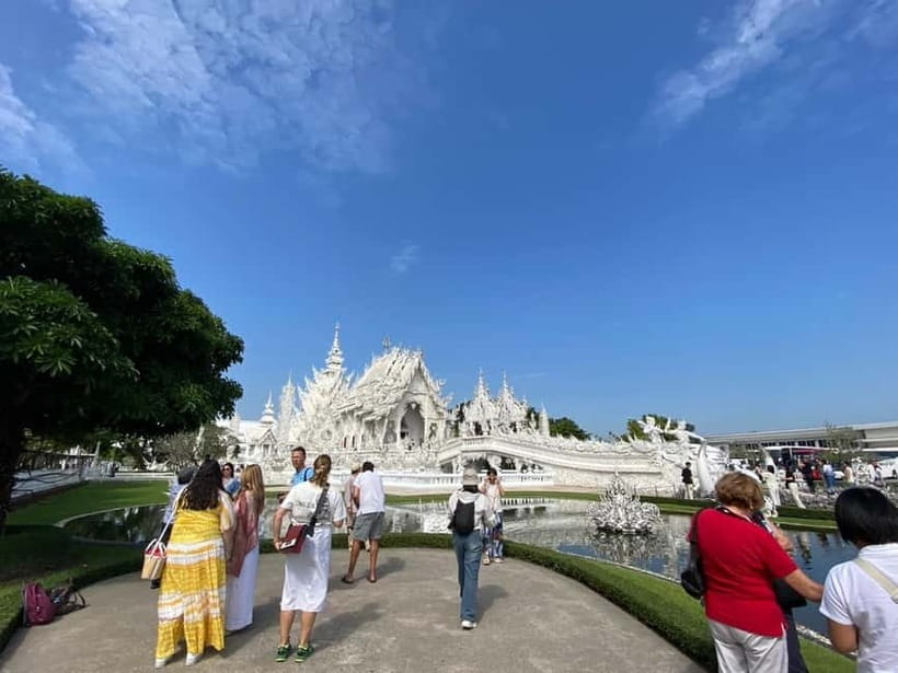 Chiang Rai: 3 Temples, Long Neck Village & Lalitta Café - Wat Huay Pla Kang combines a giant statue and hilltop calm
