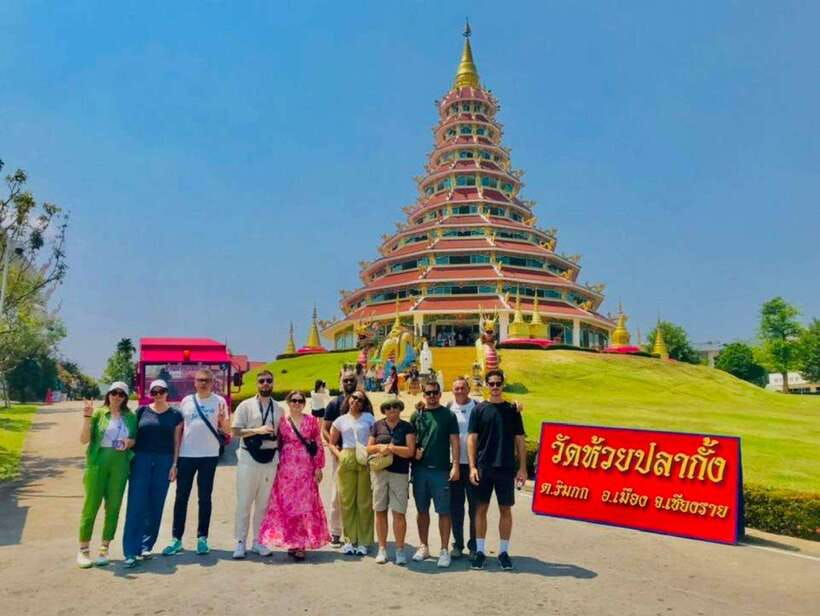 Chiang Rai: Excursion White, Blue,Red Temples & Lalitta Café - Mae Kachan Hot Spring gives you an early pause