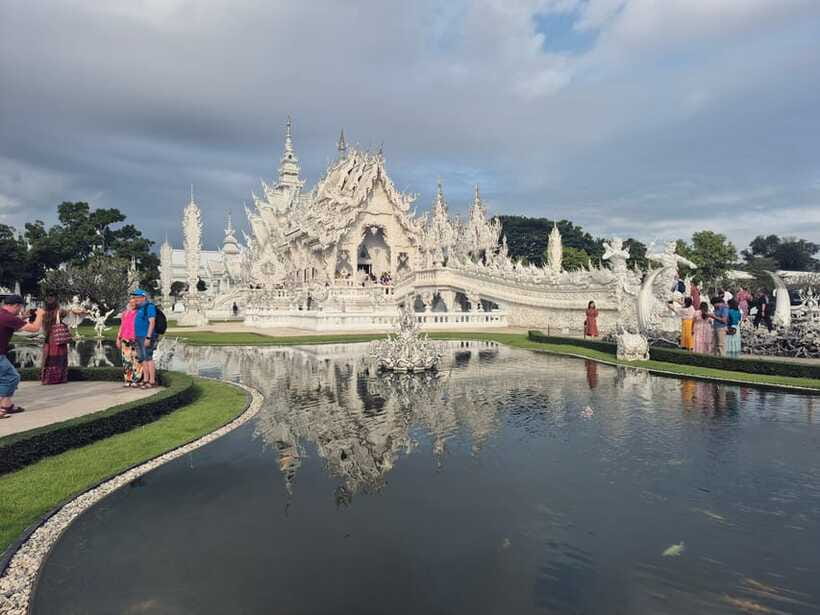 Chiang Rai : Half-Day Temple Tour in Chiang Rai (8 am -1 pm) - Practical advice before you go