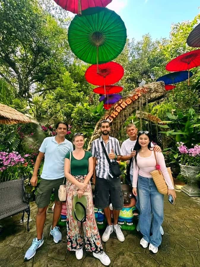 Chiang Rai IG Lalitta Cafe and White, Blue, Red Temples Tour - What this Chiang Rai day trip is really like