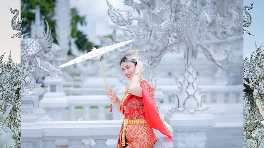 Chiang Rai:Photos of traditional Thai costumes,White Temple - Who will enjoy this experience most