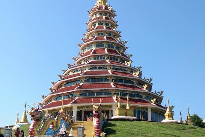 Chiang Rai Temples: Private Tour from Chiang Mai - The guides are the tour’s strongest feature
