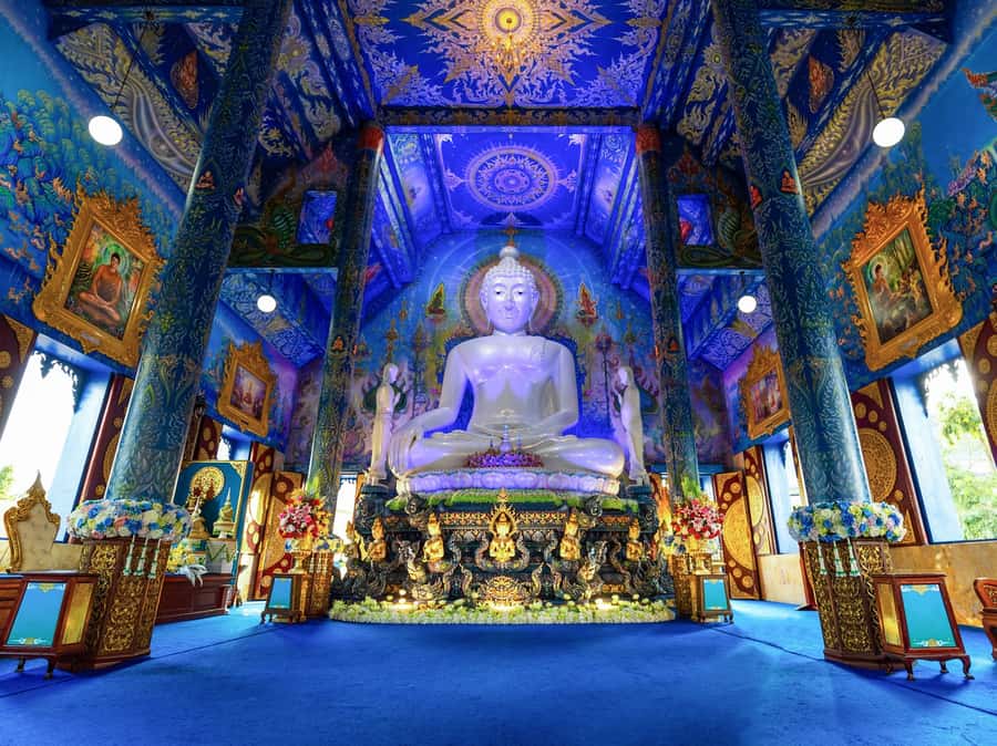 Chiang Rai White Temple and Blue Temple Day Tour - Key points before you book