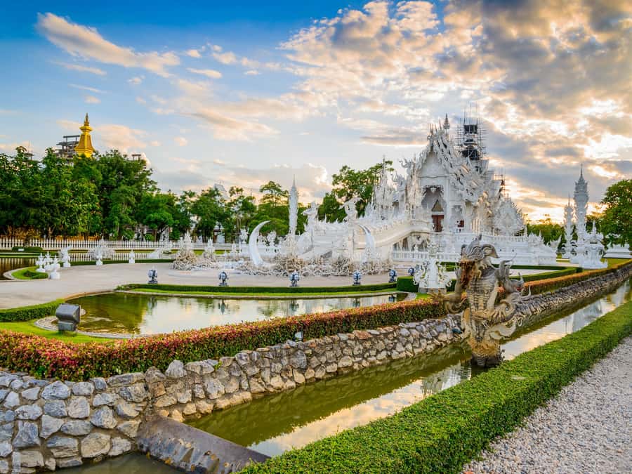 Chiang Rai White Temple and Blue Temple Day Tour - Is $27 good value?