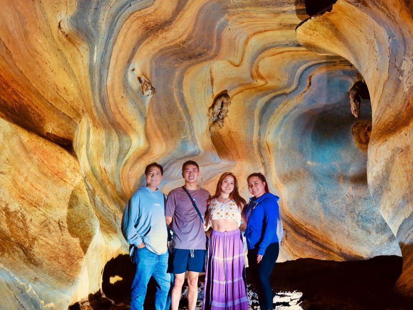 Chiangmai : Rainbow Cave , Unseen Canyon and Lanna temple - Wat Ton Kwaen and Lanna design