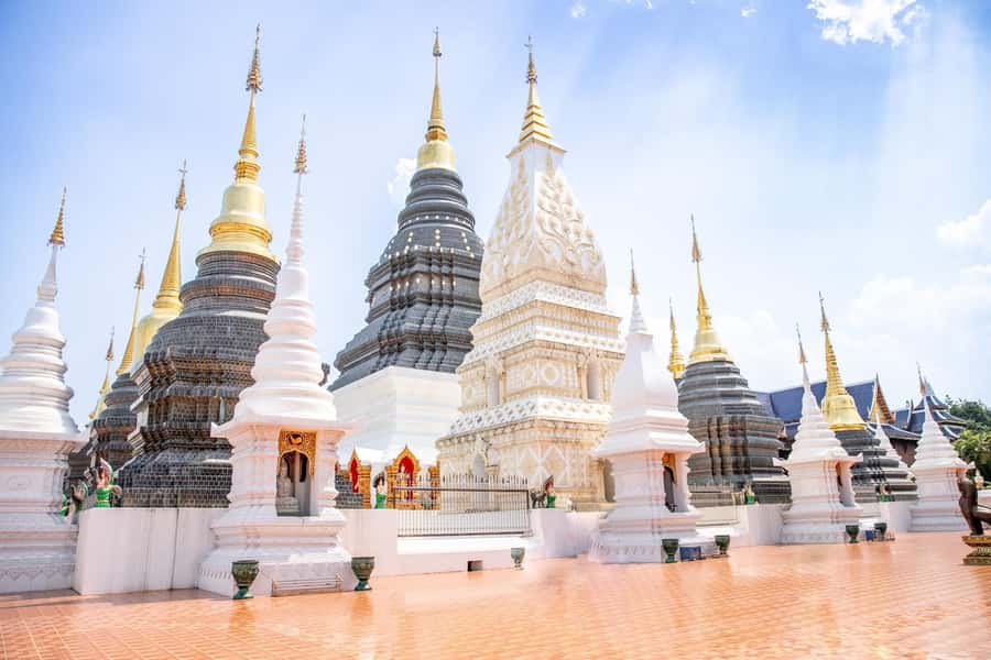 Chiangmai : Sticky waterfall & Land of angels & Wat ban den. - FAQ