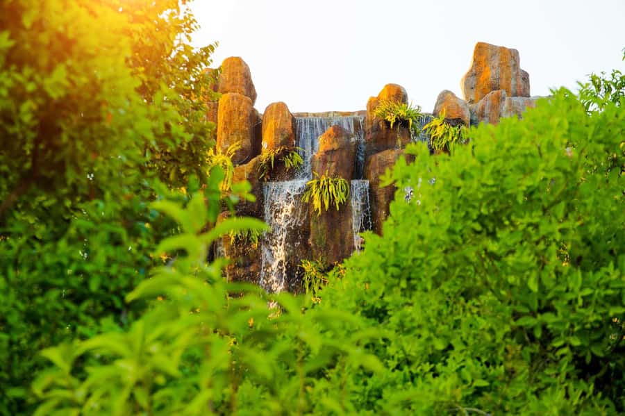 Chiangmai to Chiangrai: 3 Temples, Hot Springs& Lalitta Cafe - The long road from Chiang Mai to Chiang Rai