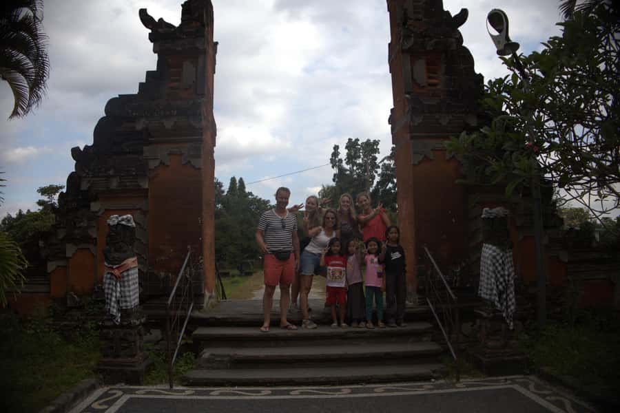 Countryside Bike Ride to Golong Village and Lingsar Temple - What the $70 price really covers