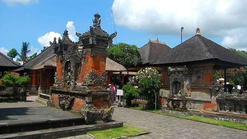 Cretya Ubud, Rice Terrace, Temple & Waterfall Day Tour - Goa Raja Waterfall brings a different mood