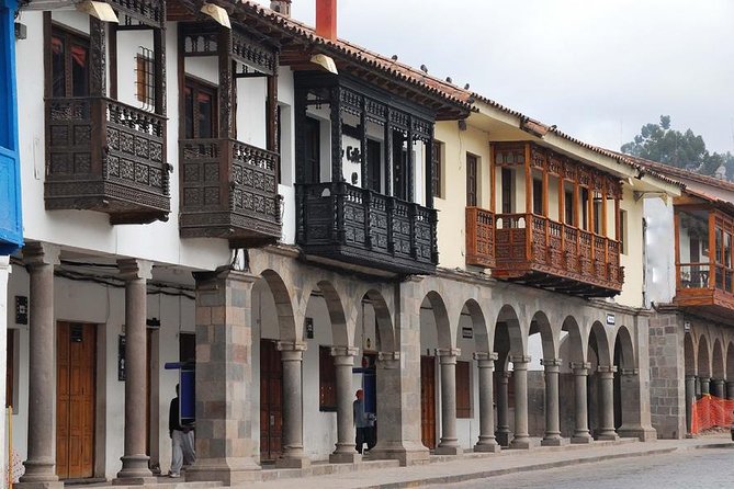 Cusco City Sightseeing, San Pedro Market, Cathedral and Qorikancha Temple - San Cristóbal Plaza and the first look at Cusco
