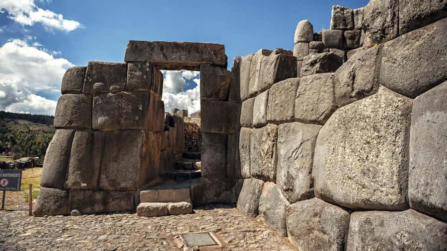 Cusco : City Tour of 4 Ruins and Sun Temple - Sacsayhuamán and the problem of a rushed visit