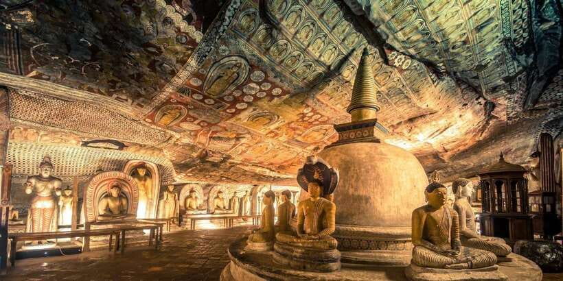 Dambulla: Caves Temple & Traditional Village Tour with Lunch - Lunch at the traditional house