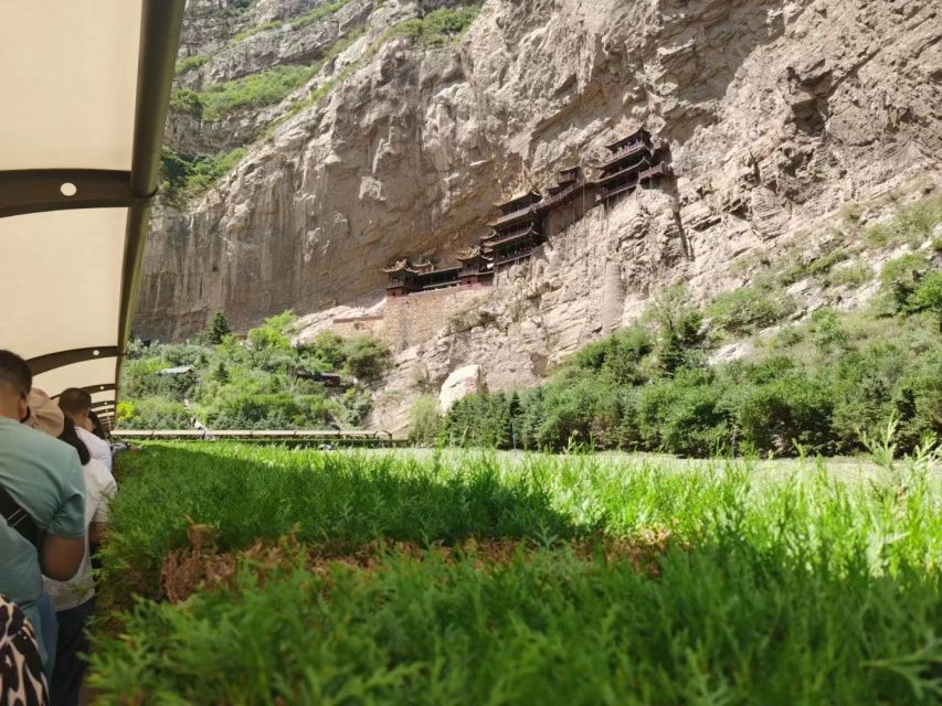 Datong: Temples and Grottoes day tour with tickets options - Yungang Grottoes: scale, stone, and 5th-century sculpture