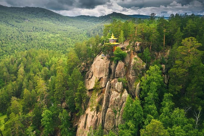 Day tour to Aglag creation monastery - The 9:00 am pickup starts a long but scenic day