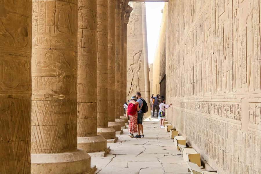 Day Tour visit Edfu Kom Ombo temples from Luxor - The key points at a glance