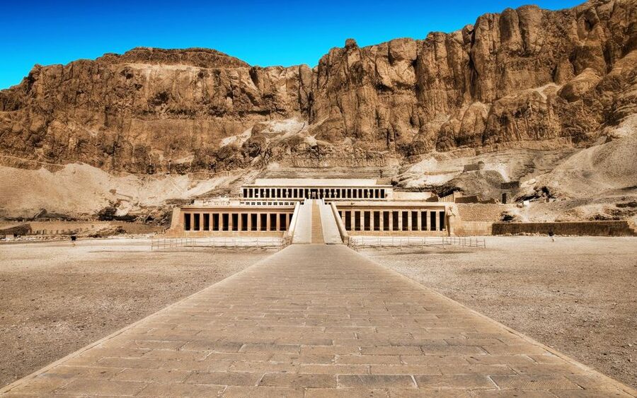 Day Tour visit Edfu Kom Ombo temples from Luxor - A note about the route description