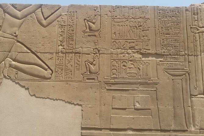 Day trip Kom Ombo and Edfu Temples from Aswan to Luxor - The road is part of the experience