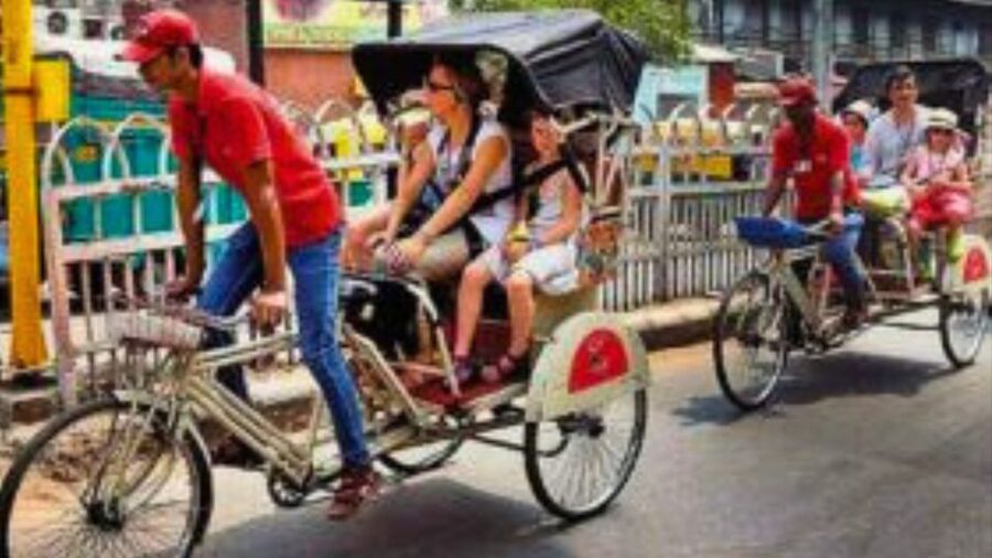 Delhi: 6-Hours Delhi Spiritual Sites With Famous Temples - Chandni Chowk by Rickshaw