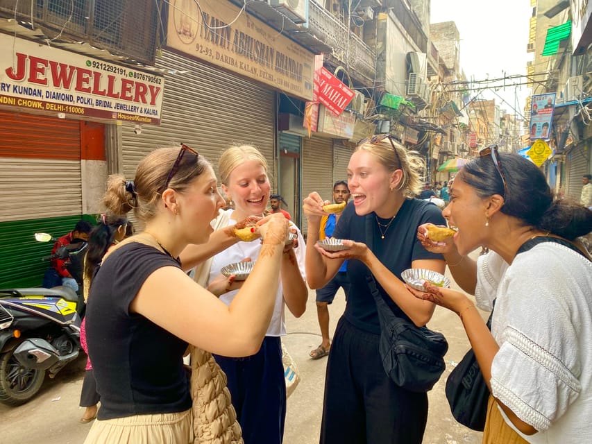 Delhi: Old Delhi's Street Food, Temples & Spice Market Tour - What the $42 price really covers