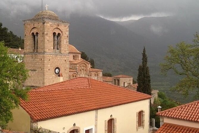Delphi and Osios Loukas Byzantine Monastery - Who will enjoy this day trip most?