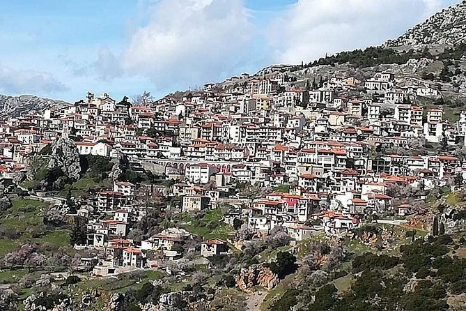 Delphi Full Day Private Tour: Temple of Apollo, Museum, Navel of Earth & Oracle - The ride from Athens and what the private setup means