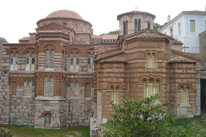 Delphi, Hosios Loukas Monastery full day private tour from Athens - The Delphi Archaeological Museum