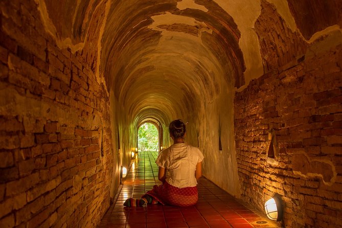 Doi Suthep and Wat Pha Lat Sunrise Tour (Small Group Only) - Wat Pha Lat, the forest temple with a slower mood
