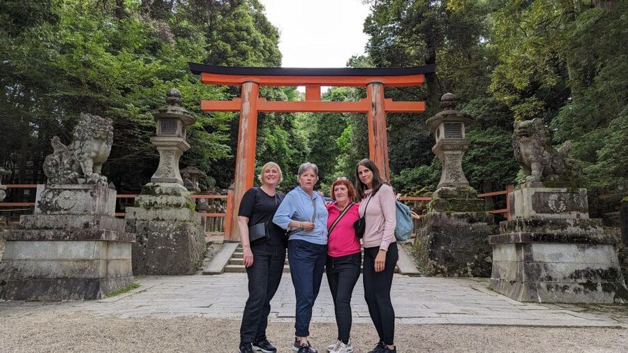 E-Bike Nara Highlights - Todaiji, Knives, Deer, Shrine - Passing Mt. Wakakusa without a long climb