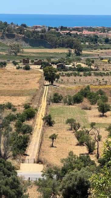 E-BIKE TOUR AGRIGENTO: Valley of the Temples & Old Town with meal included - Why this Agrigento e-bike tour is different