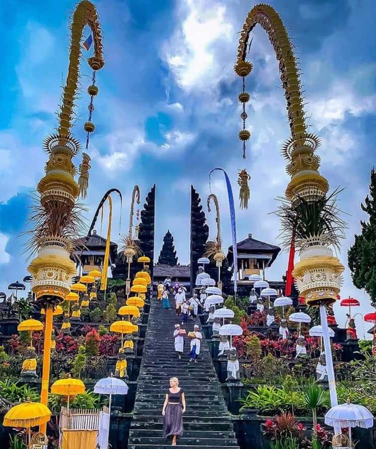 East Bali Tour: Besakih Temple, Lempuyang Gate, Tirta Gangga - Key points to know before booking