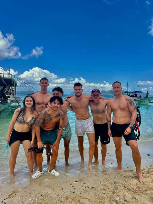 El Nido: Tour C with Matinloc Shrine and white sand beaches - Helicopter Island: the strongest beach stop
