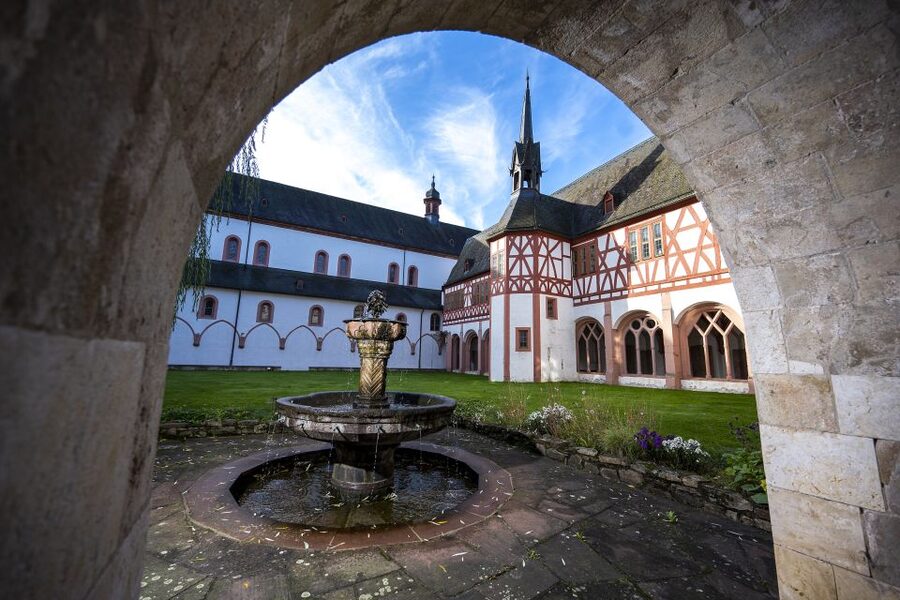 Eltville: Eberbach Monastery Entry Ticket - How long to allow for the visit