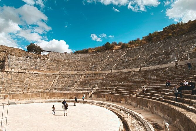 Ephesus Tour with Temple of Artemis and Sirince Village From Izmir - Sirince offers wine, shops, and village character