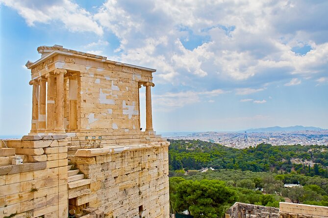 Essential Athens and Cape Sounion, Poseidon's Temple, Private Day Tour - Olympian Zeus and the Arch of Hadrian