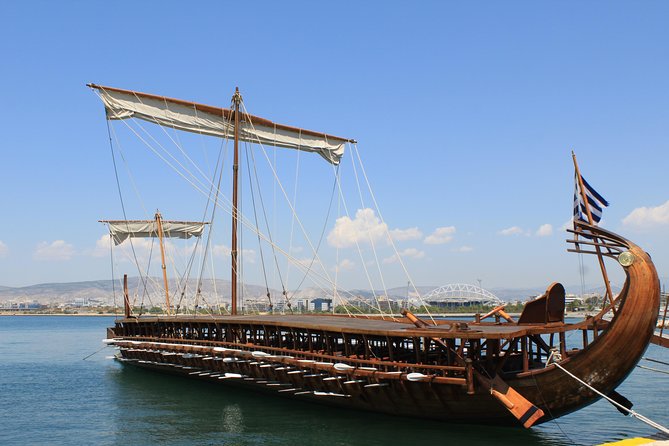 Essential Athens, Cape Sounion, Temple of Poseidon & Great Lunch - Central Athens in short, useful stops